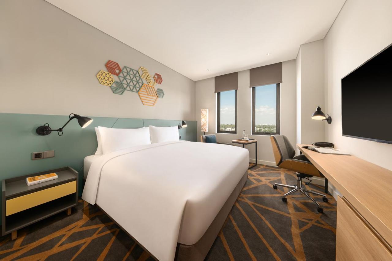 Hotel Hiive By Fusion Binh Duong - Vsip 1 Thuan An Exterior foto
