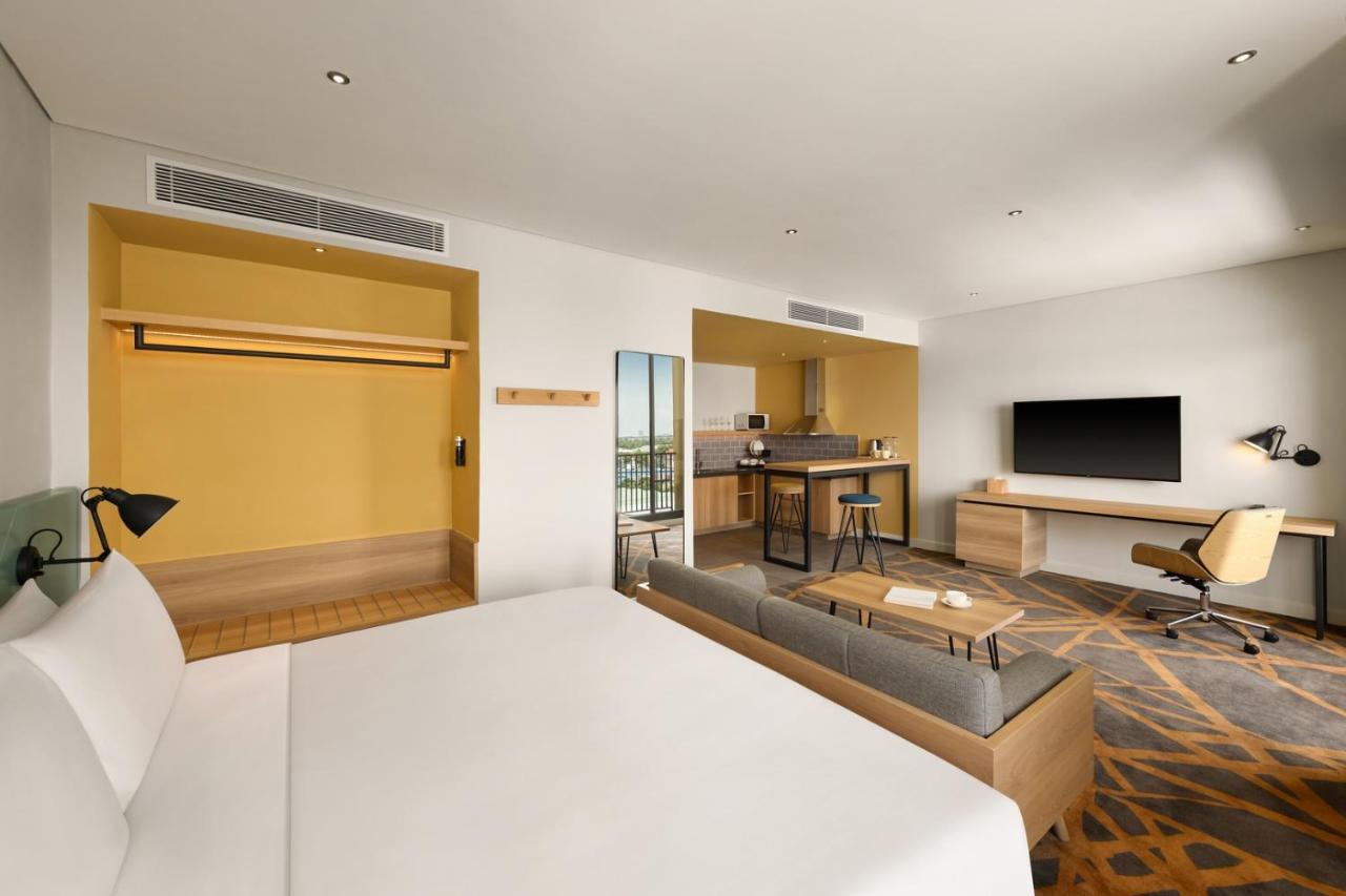 Hotel Hiive By Fusion Binh Duong - Vsip 1 Thuan An Exterior foto